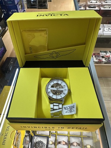 Invicta objet art automatic - d,